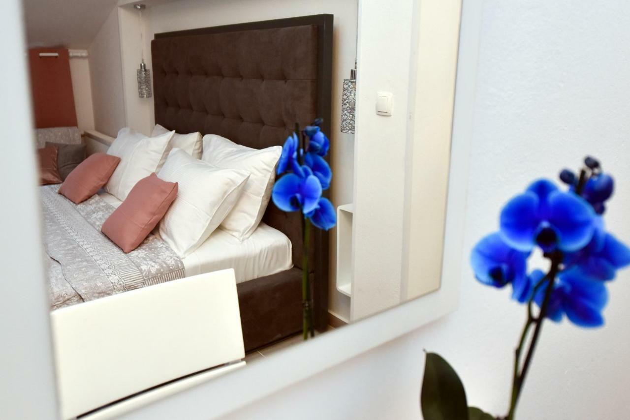 Apartments Miki 2 Novalja Eksteriør billede